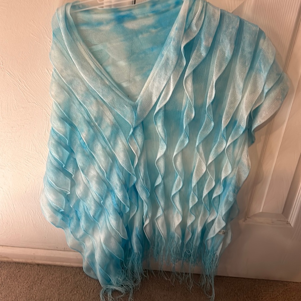 2 over shoulder scarves